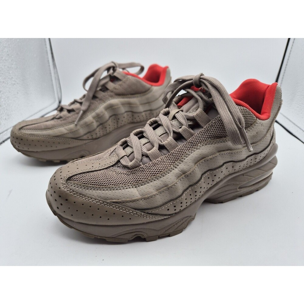 Nike Air Max 95 Sepia Stone (GS) 922173-200 Size 7 Youth / Women’s Size 8.5